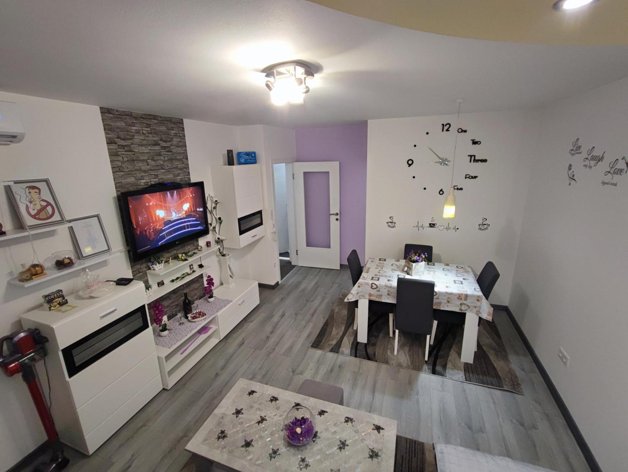 Stan Na Dan Apartman Krisfil Prnjavor Exterior photo